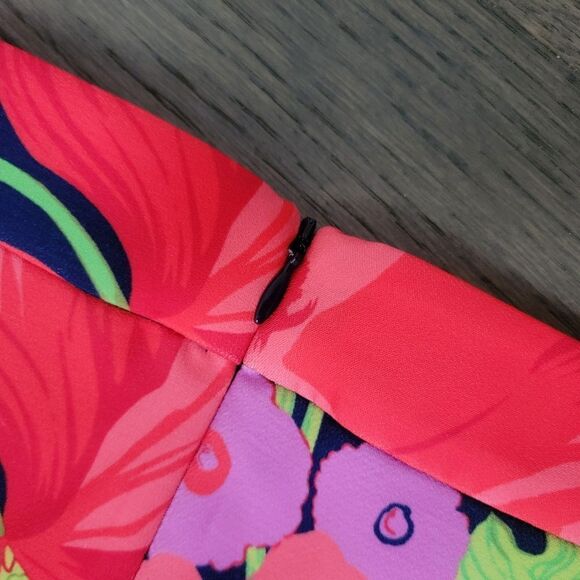 🆕️ Trina Turk Kanan Square Neck Ruffle Sleeve Shift Dress Red Pink Poppy Floral - Picture 8 of 12